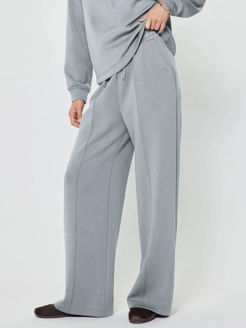 Modal Relaxed Wide-Leg Lounge Sweatshirt And Pants Set in Light Dusty Blue